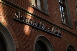 Where is James Jacobson from? Charges against recruiter for former Abercrombie & Fitch CEO Michael Jeffries explored