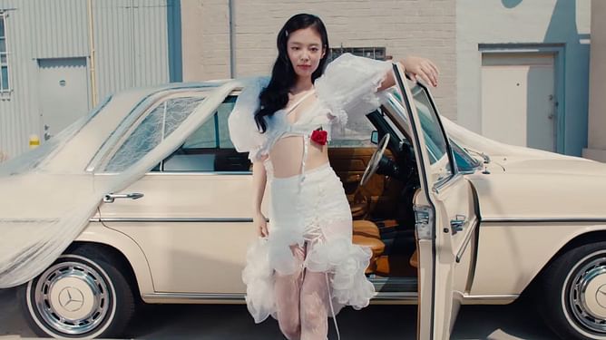 “A hit is coming I can feel it”- Fans excited as BLACKPINK's Jennie releases official MV teaser for upcoming single ‘Mantra’