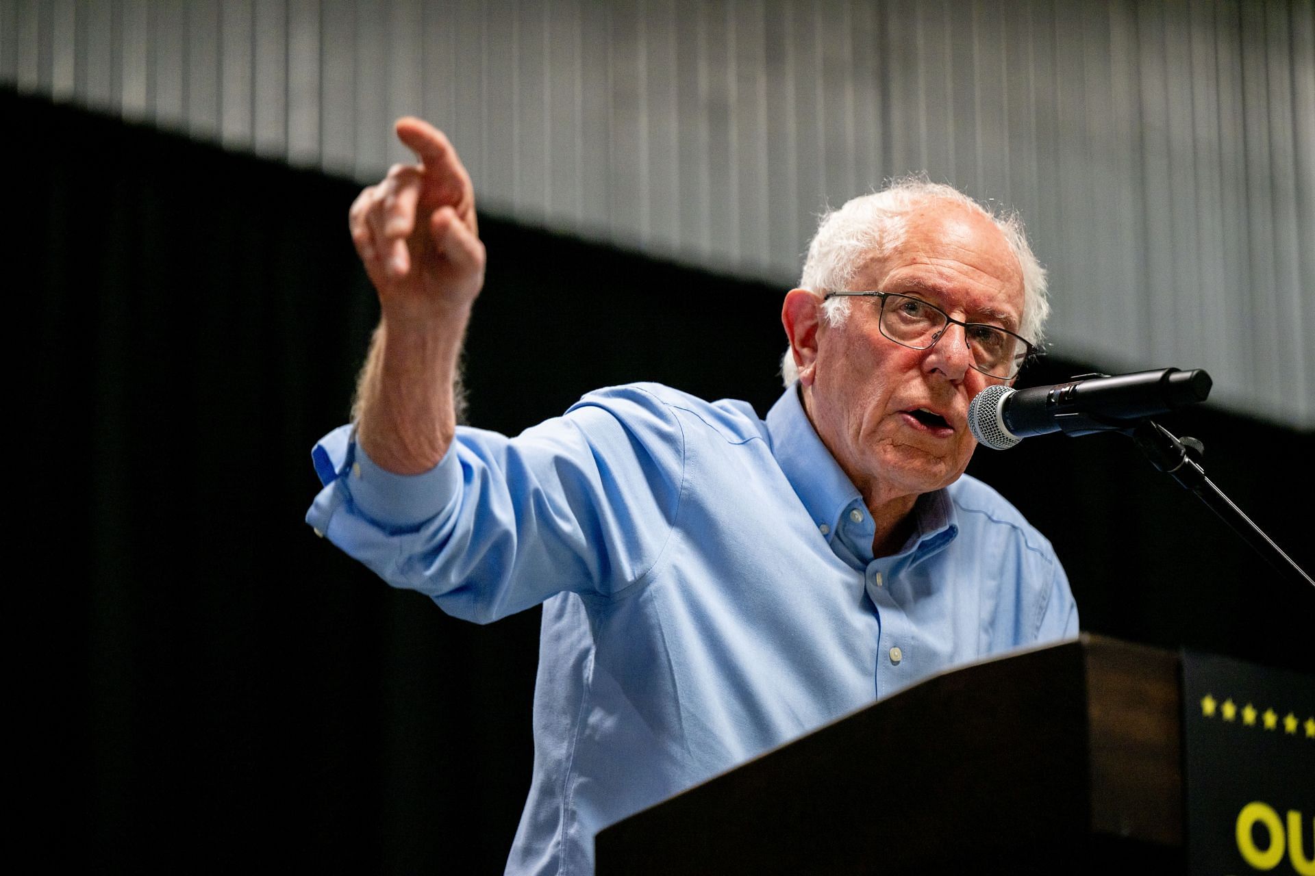 Bernie Sanders at the Prominent Progressives campaign for Rep. Greg Casar in Texas (Image via Getty)