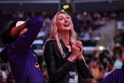 Photo: Cameron Brink and other LA Sparks stars show up for Clippers' debut at Intuit Dome