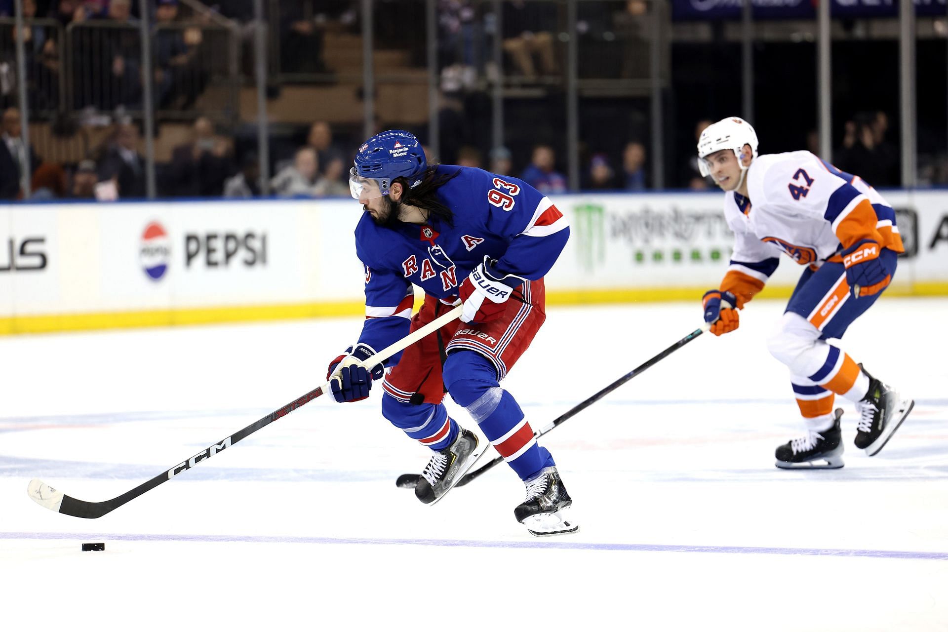 New York Islanders v New York Rangers