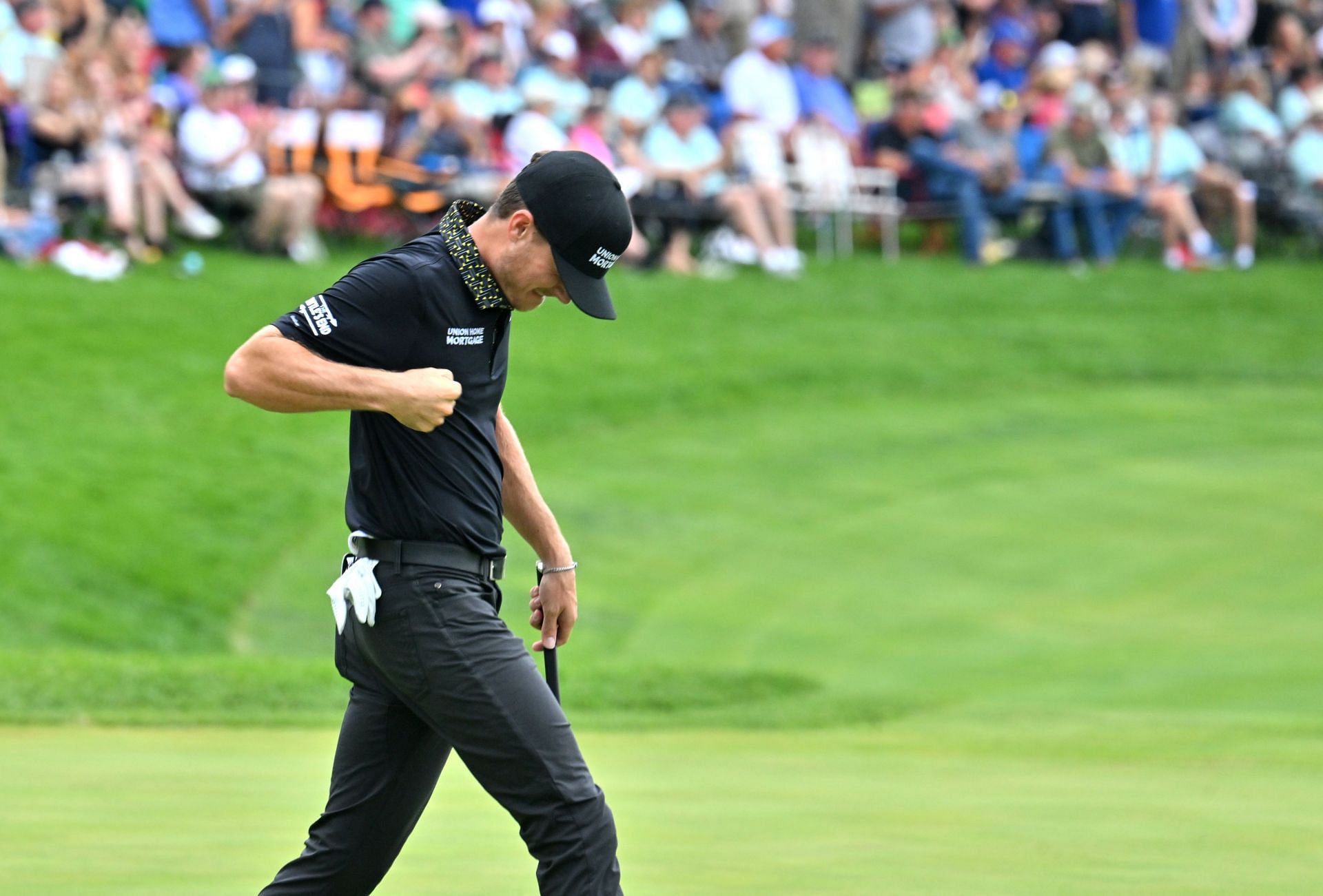 World No.1 amateur Luke Clanton defeats No.2 in match play at the East