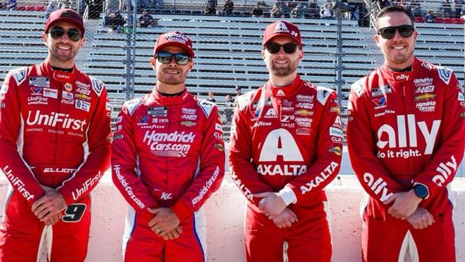 HMS stars Chase Elliott, Kyle Larson, and William Byron take on an intriguing blindfold challenge