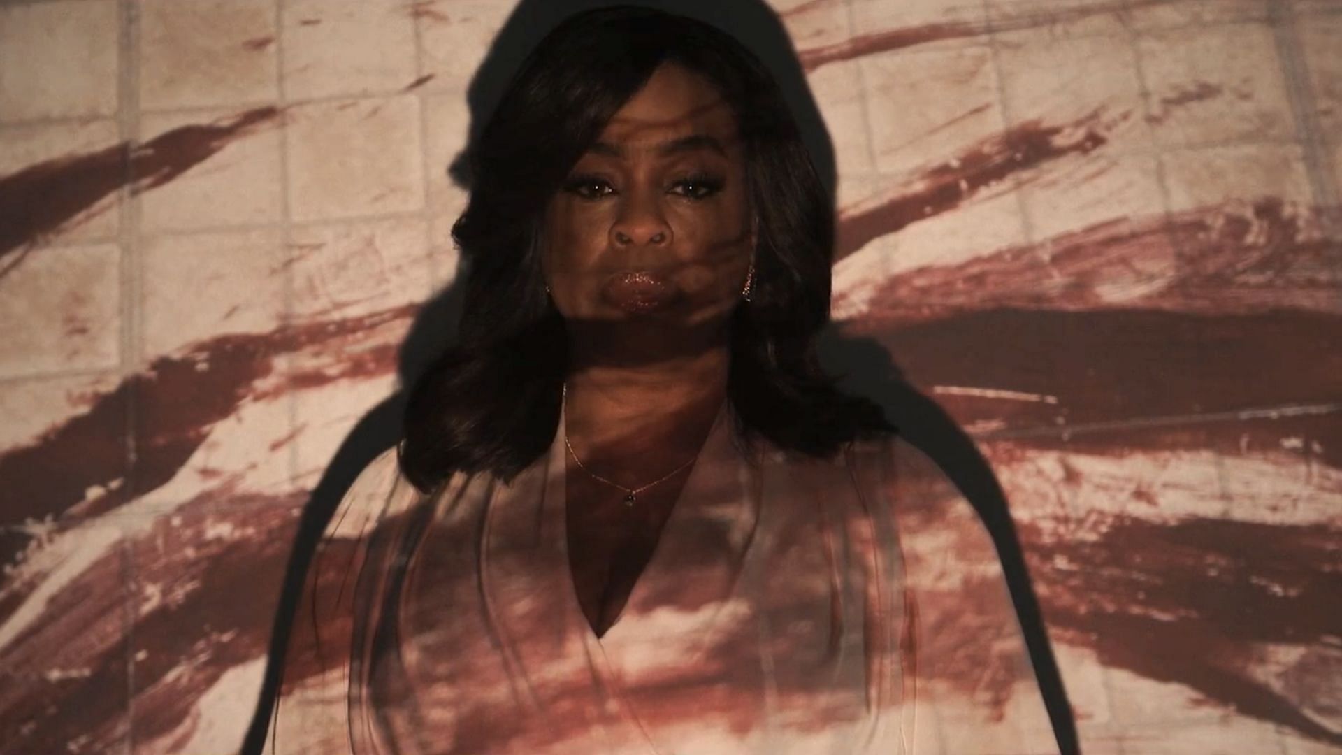 Niecy Nash-Betts stars in Grotesquerie (Image via FX Networks)