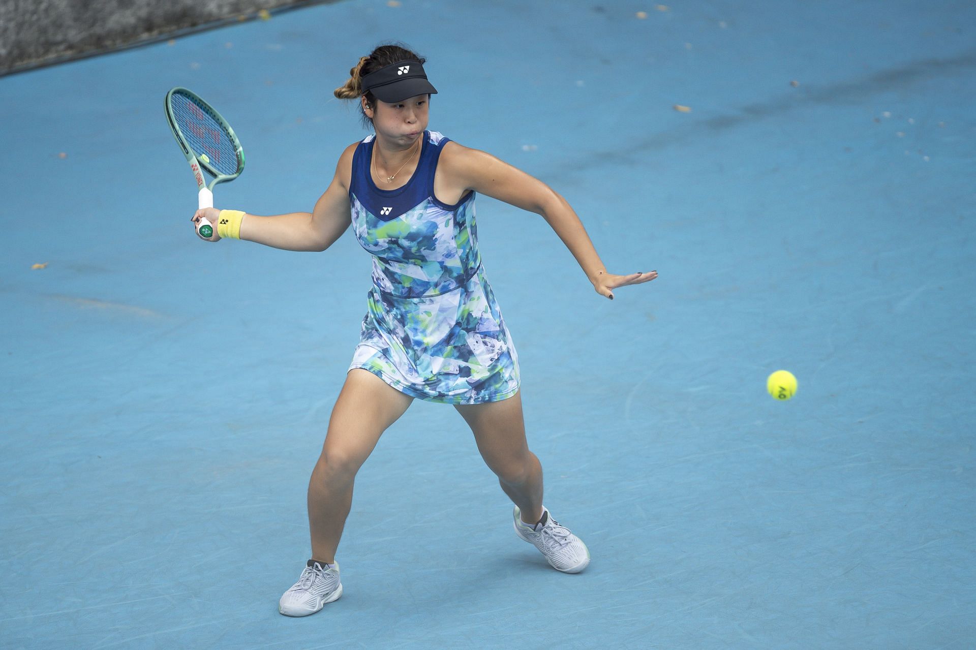 Han Shi in action at the 2024 Hong Kong Tennis Open (Picture: Getty)