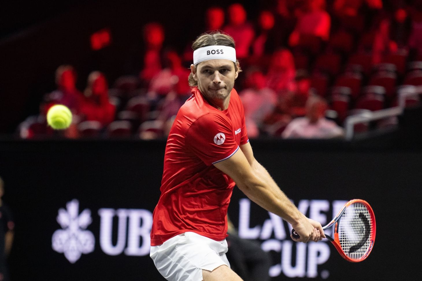 "Is that Taylor Fritz in his blonde era?";"No way he bleached his hair