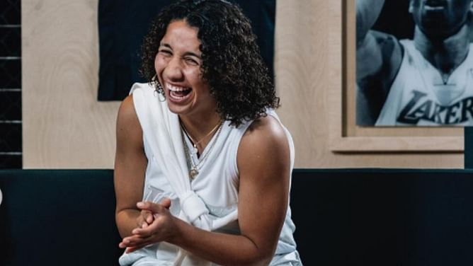 No. 1 rated prospect Aaliyah Chavez shows love to Monterey High School dance squad on her IG story