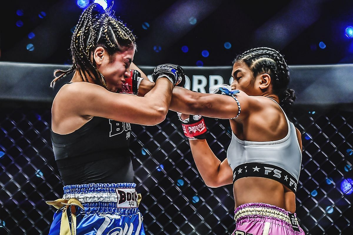 Jackie Buntan fighting Daniela Lopez. [Photo via: ONE Championship]