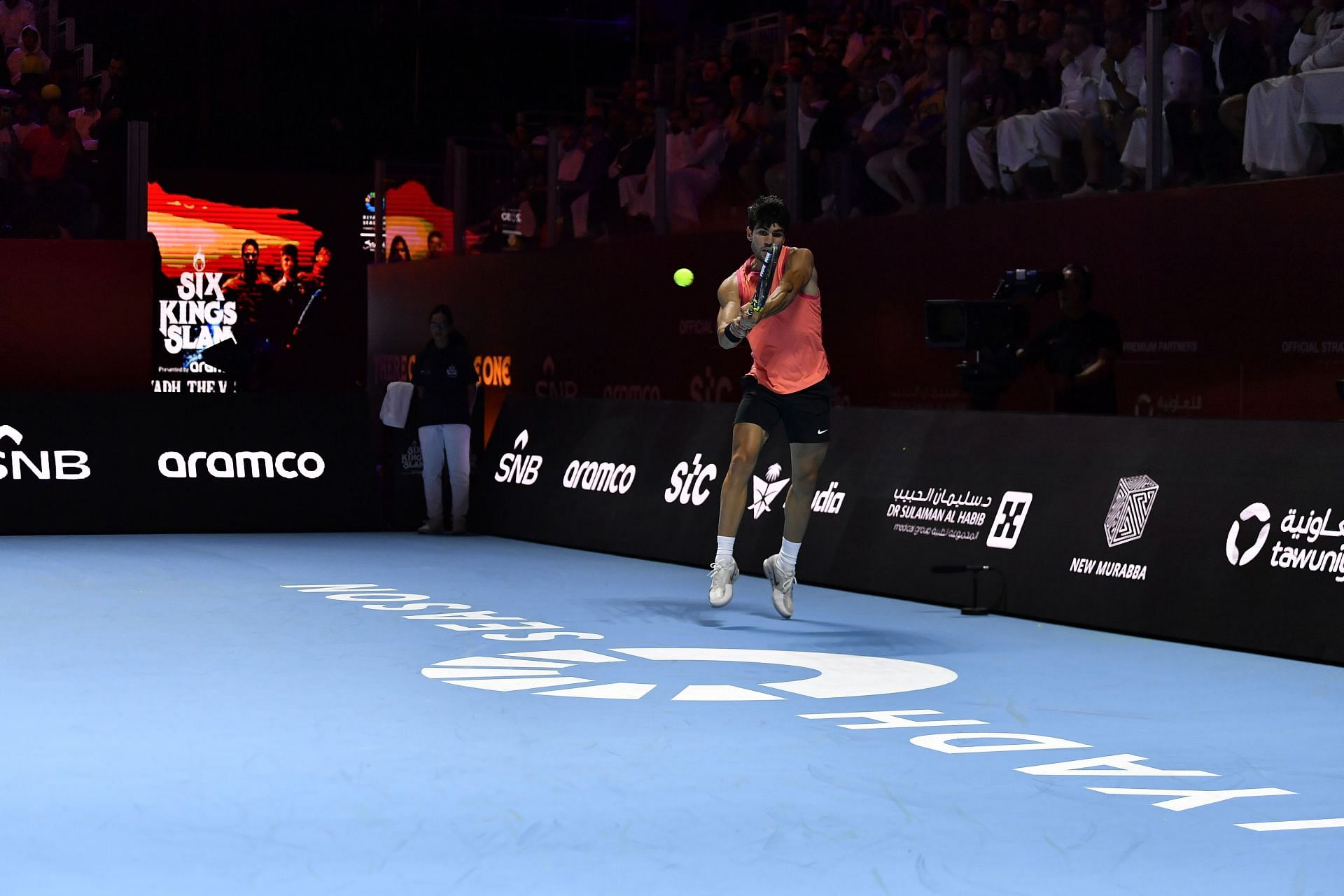 Carlos Alcaraz in action on Day 1 of the Six Kings Slam exhibition event (Picture: Getty)