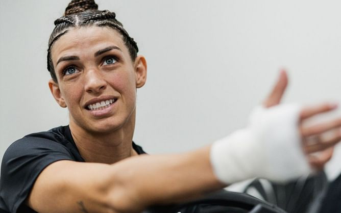When Mackenzie Dern spoke about getting "punched in the face" to pay alimony after divorce proceedings: "This whole fight is paying for my ex"