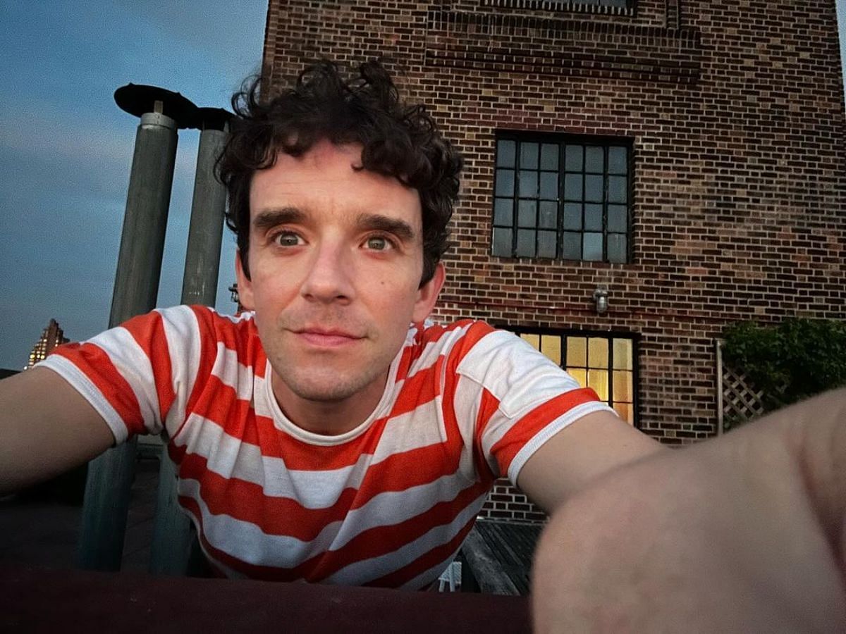 Michael Urie (Image via Instagram/@michaelurielikesit)