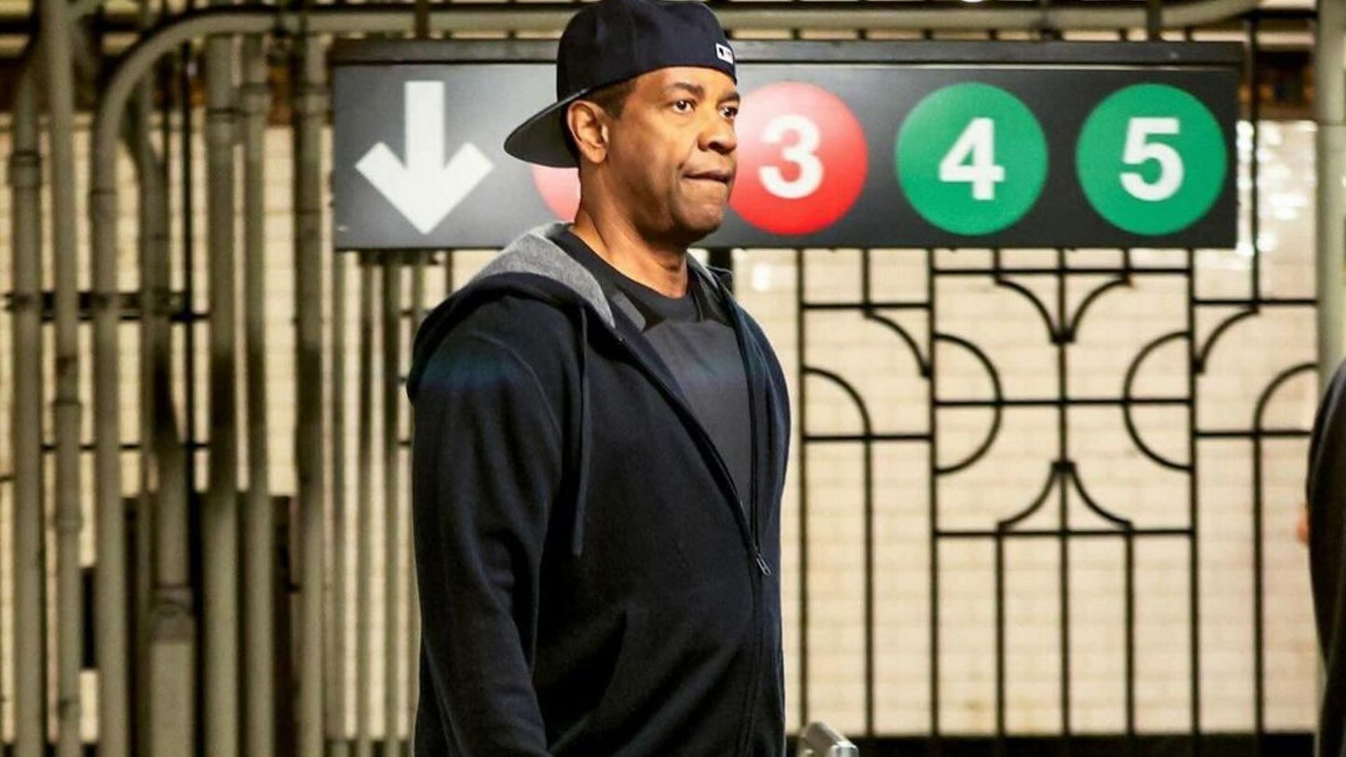 Denzel Washington in set (Image via denzelwashington.official/Instagram)