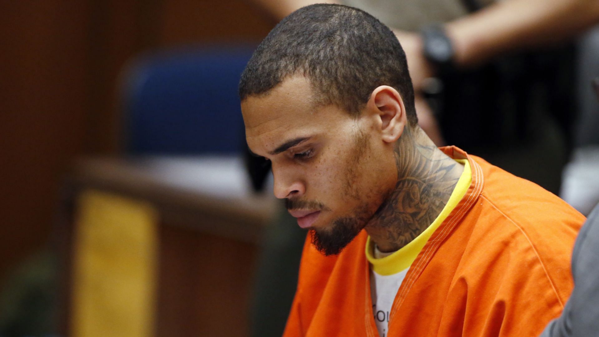 5 documentaries like Chris Brown: A History of Violence based on celebrity controversies. (image via New Line Cinema) 