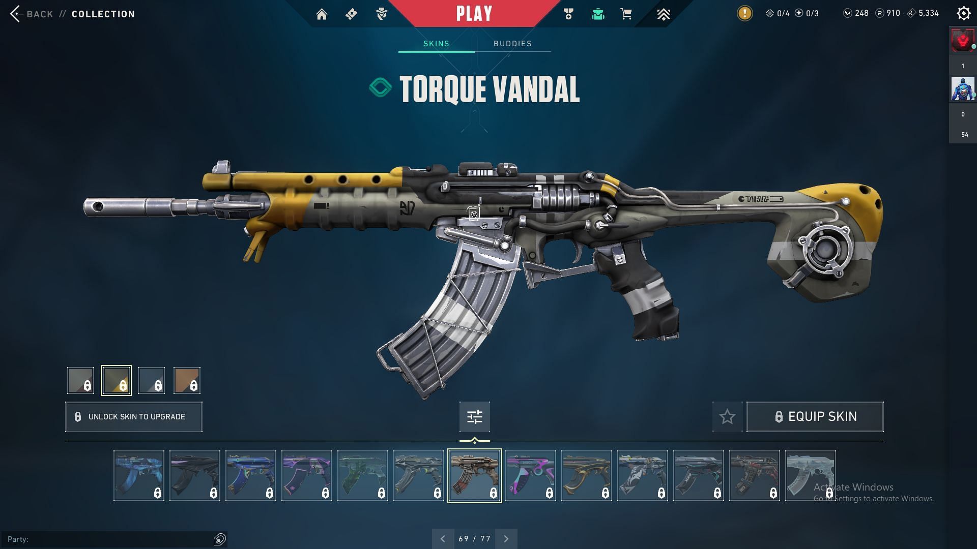 The Torque Vandal with the Yellow variant (Image via Riot Games)