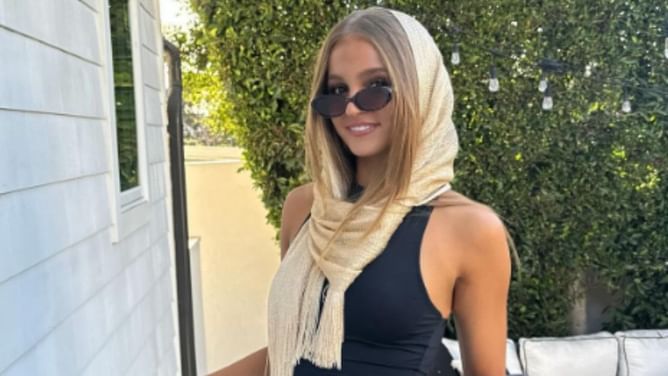 In Pics: Lane Kiffin's daughter Presley steals the show by dropping pictures from her latest excursion