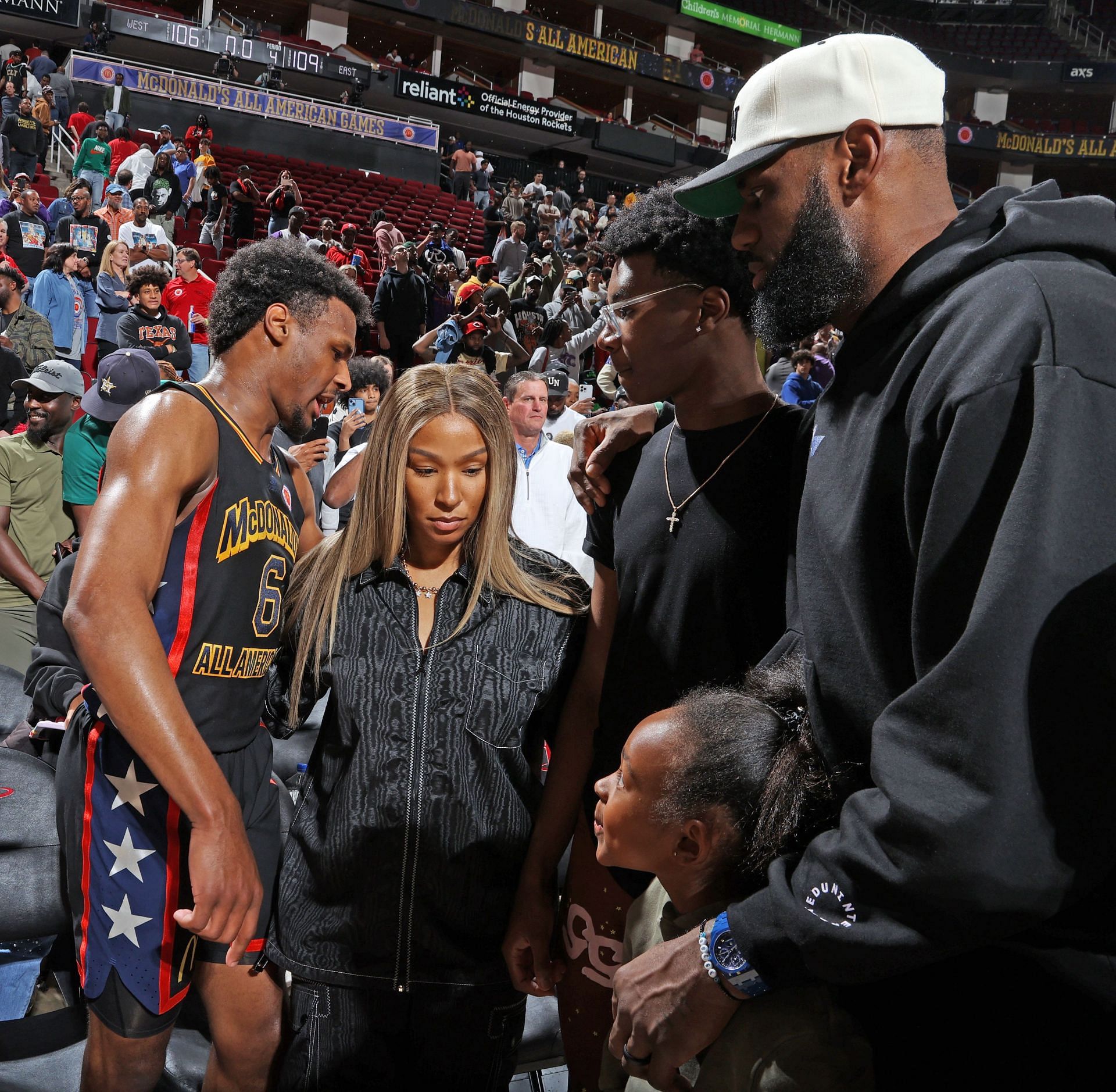 HIGH SCHOOL BASKETBALL: MAR 28 McDonalds All American Games - Boys Game - Source: Getty