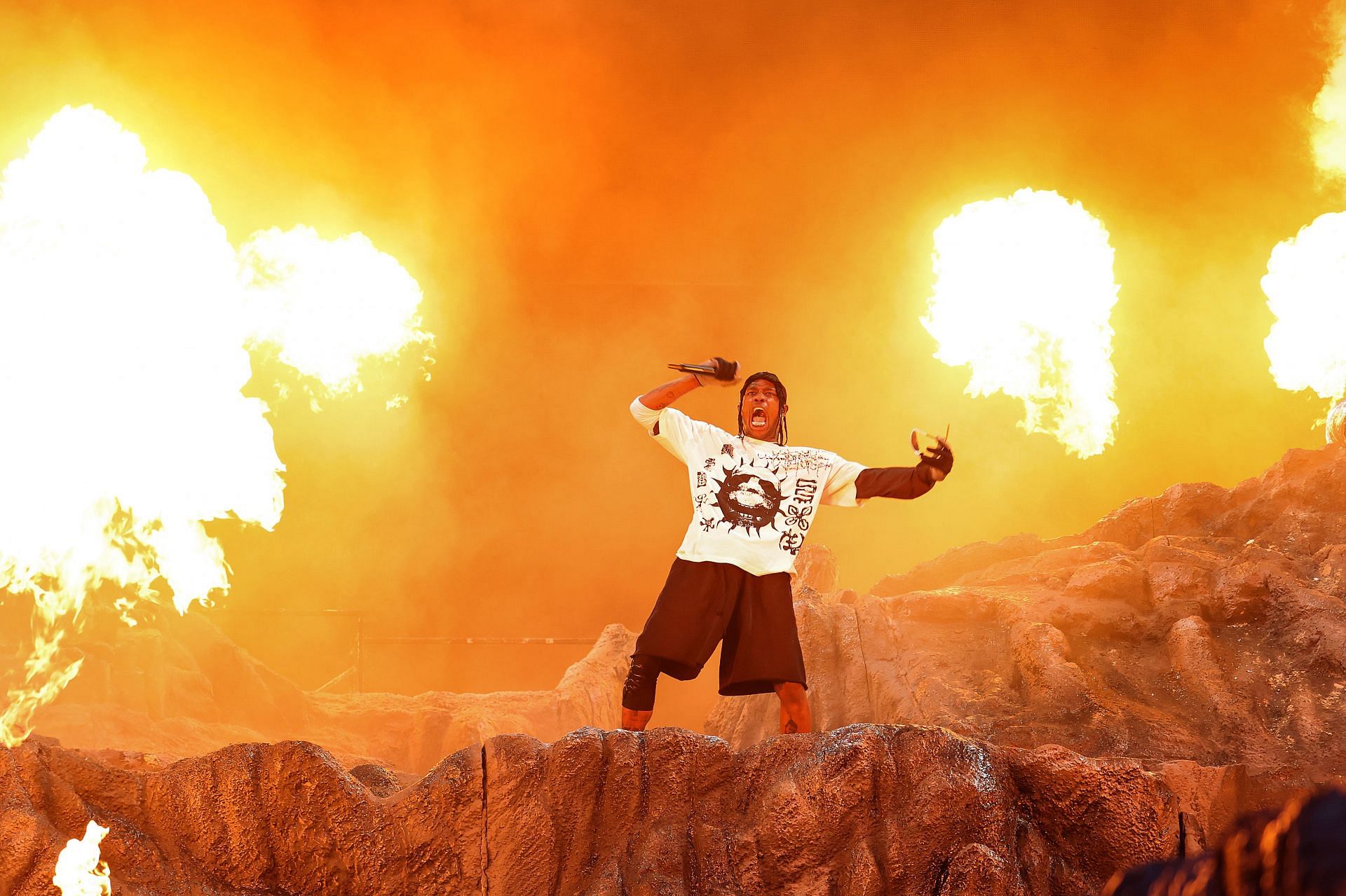 Scott&#039;s Astroworld festival show highlighted the importance of proper crowd control. (Image via Getty)