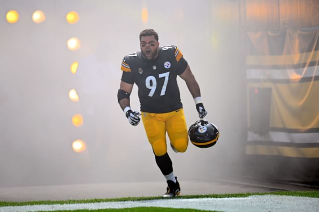 Steelers' Heyward'S Contract: A Game Of Chicken! - s09bbhw