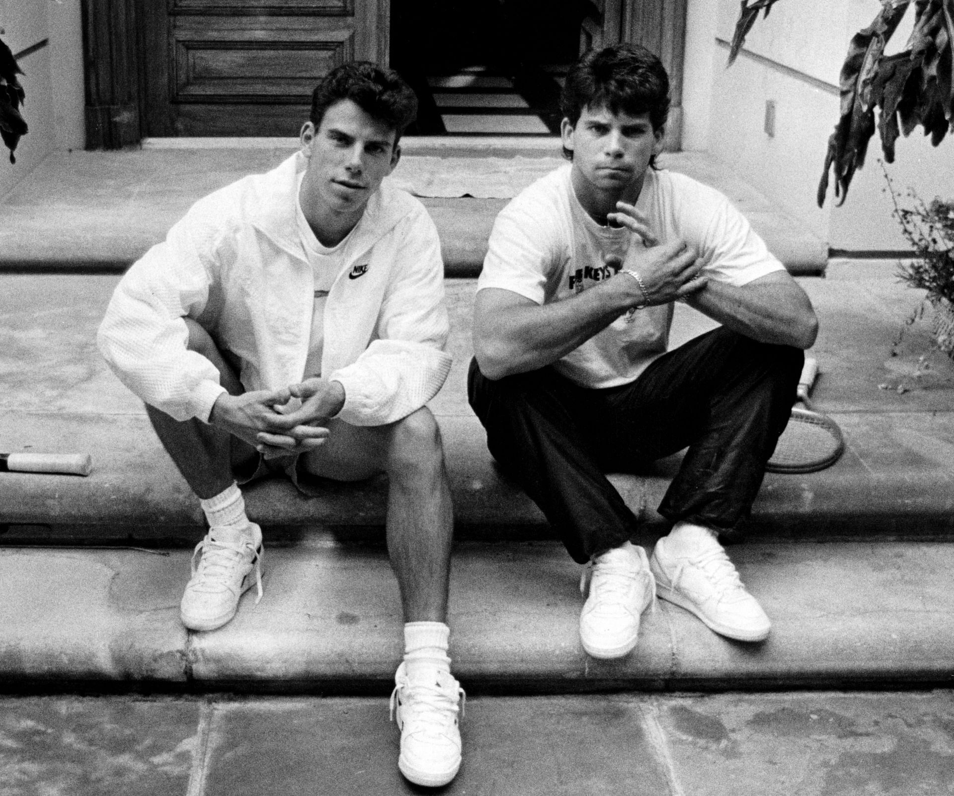 Menendez Brothers in 1989. (Image via Getty Images)