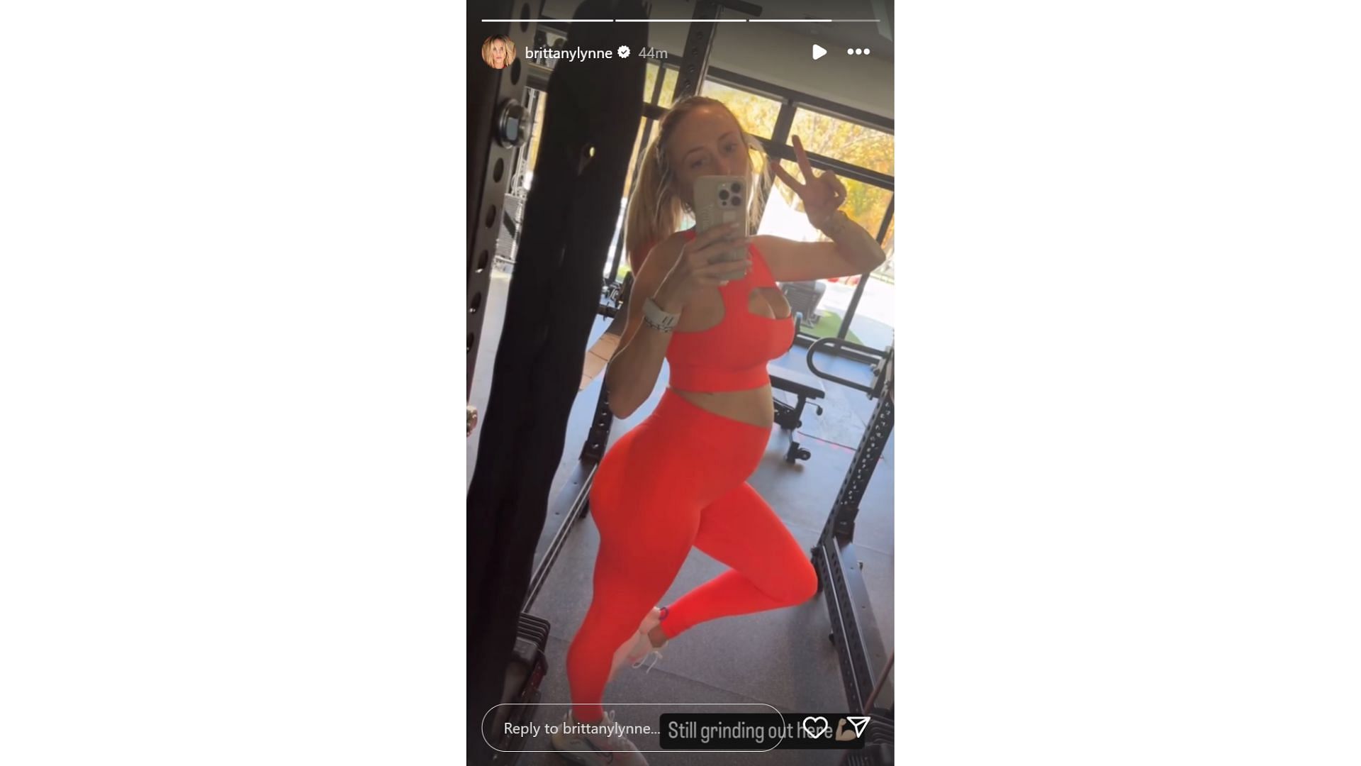 Patrick Mahomes' wife Brittany shares gym selfie (Image credit: @brittanylynne IG)