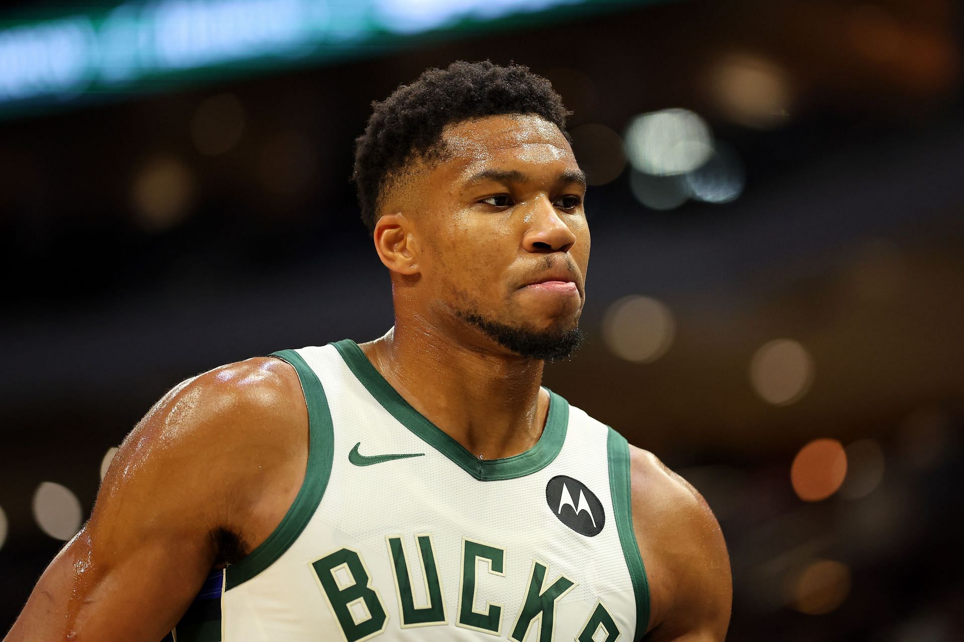 Giannis Antetokounmpo&rsquo;s Net Worth