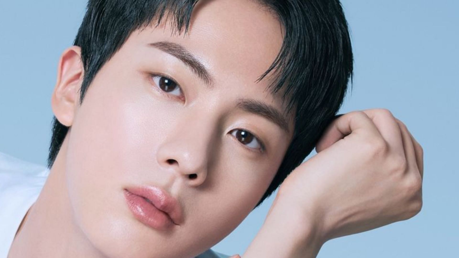 JIN for Laneige (Image via Instagram/@laneige_kr)