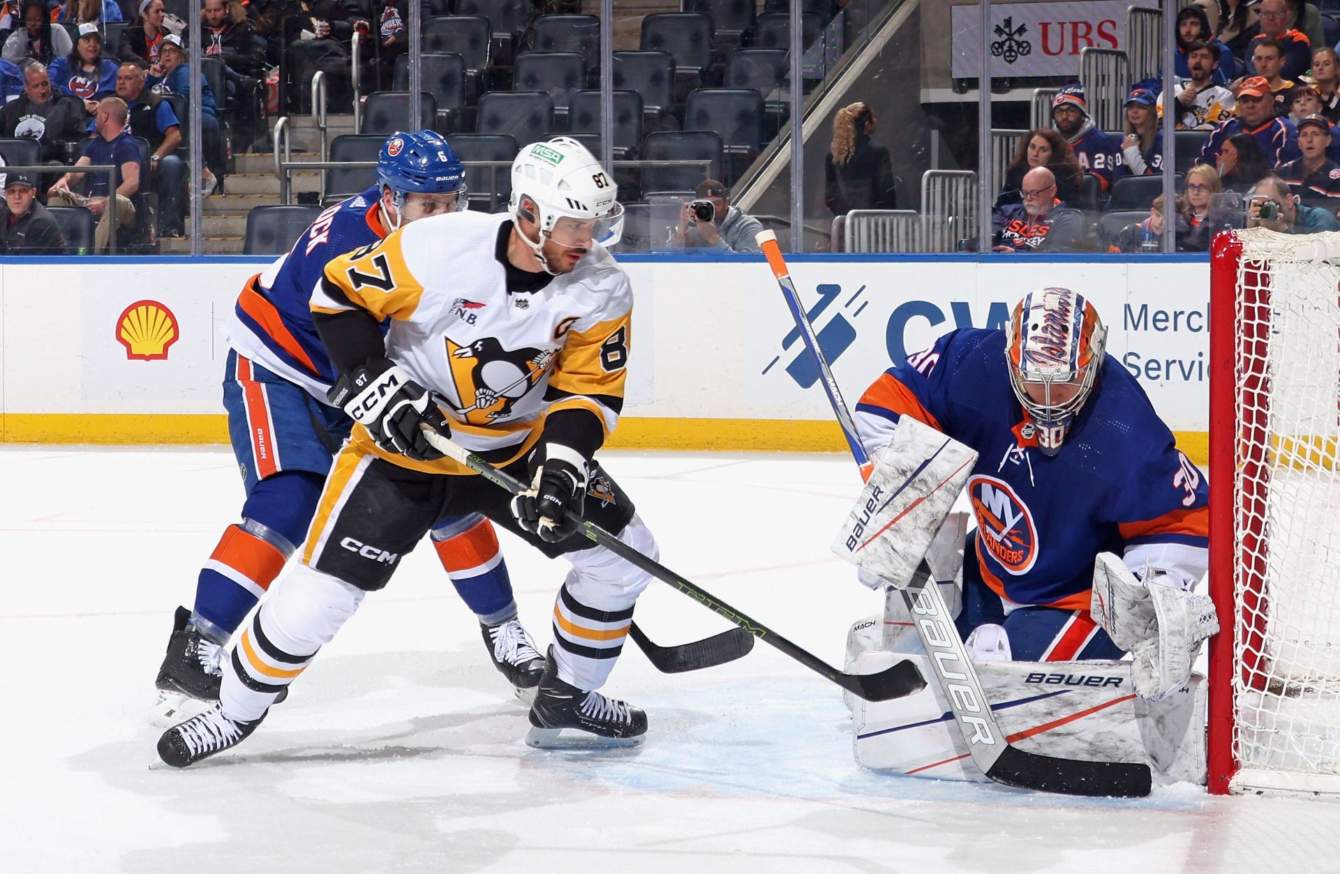 Pittsburgh Penguins v New York Islanders