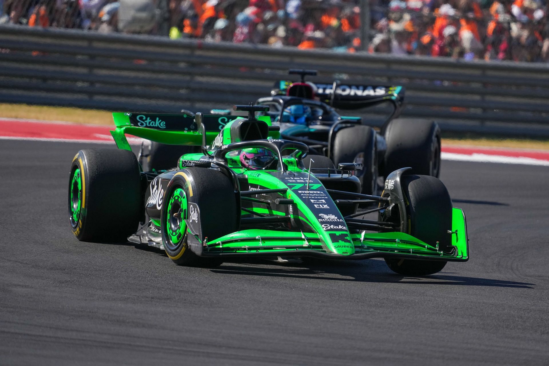 Kick sponsors Alfa Romeo Stake&#039;s F1 Team (Image via Getty)