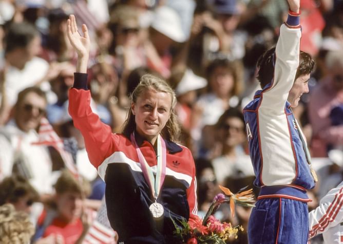 Who is Joan Benoit? All about the former runner who was the first woman to win a marathon gold medal at the Olympics
