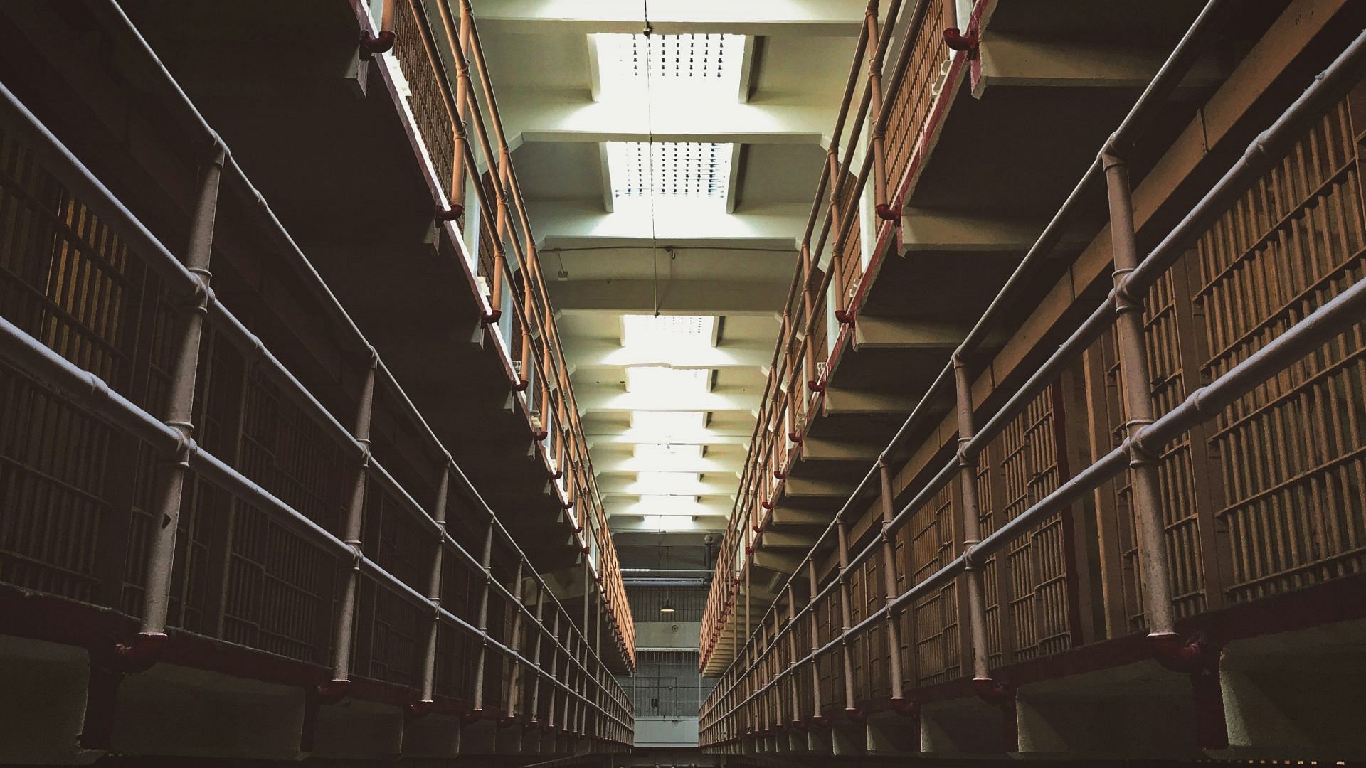 Matthew Ecker is incarcerated at the Minnesota Correctional Facility (Image by Tyler Rutherford/Unsplash)