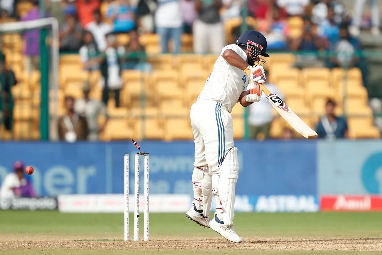 Rishabh Pant inside-edged a William O