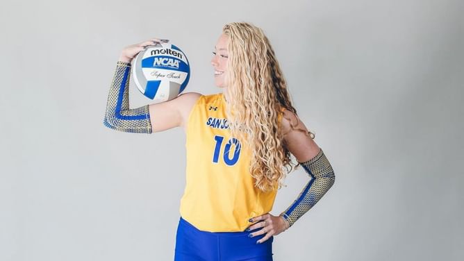 "Men don't deserve to be in women's sports" - SJSU volleyball player Brooke Slusser shares horrors of raising her voice amid controversy