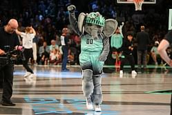 Watch: Liberty's mascot Ellie faces off with Lynx's Courtney Williams’ dad during Game 2 of WNBA Finals