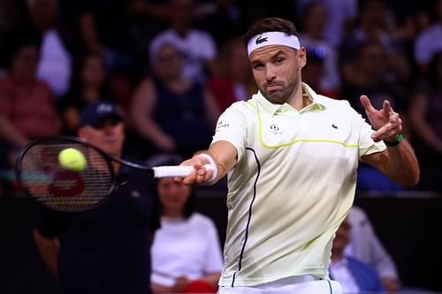 Grigor Dimitrov pictured playing a forehand [Image Source: Getty Images]