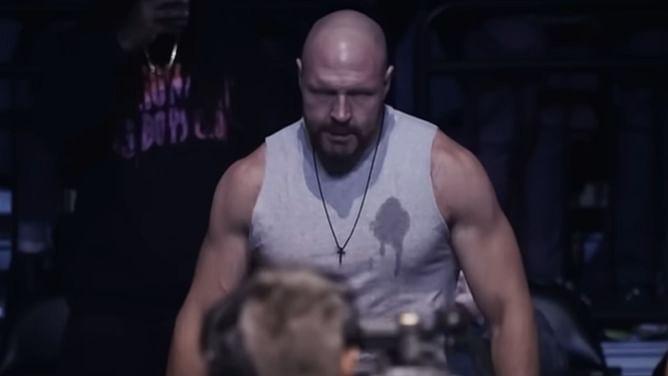 Female AEW star must get involved in Jon Moxley's ongoing riot, suggests WWE veteran, to create uncomfortable scenario