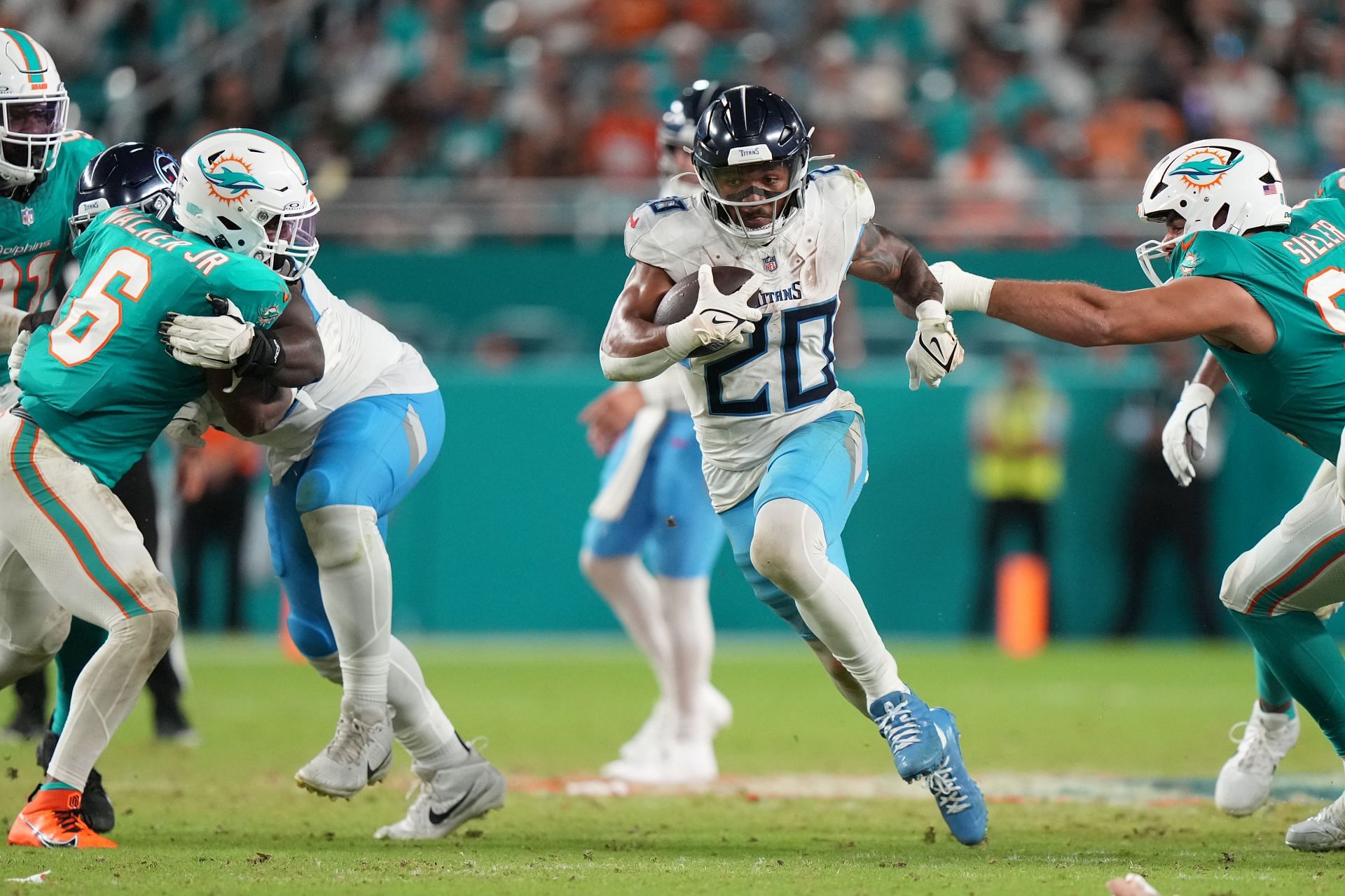 NFL: SEP 30 Titans at Dolphins - Source: Getty