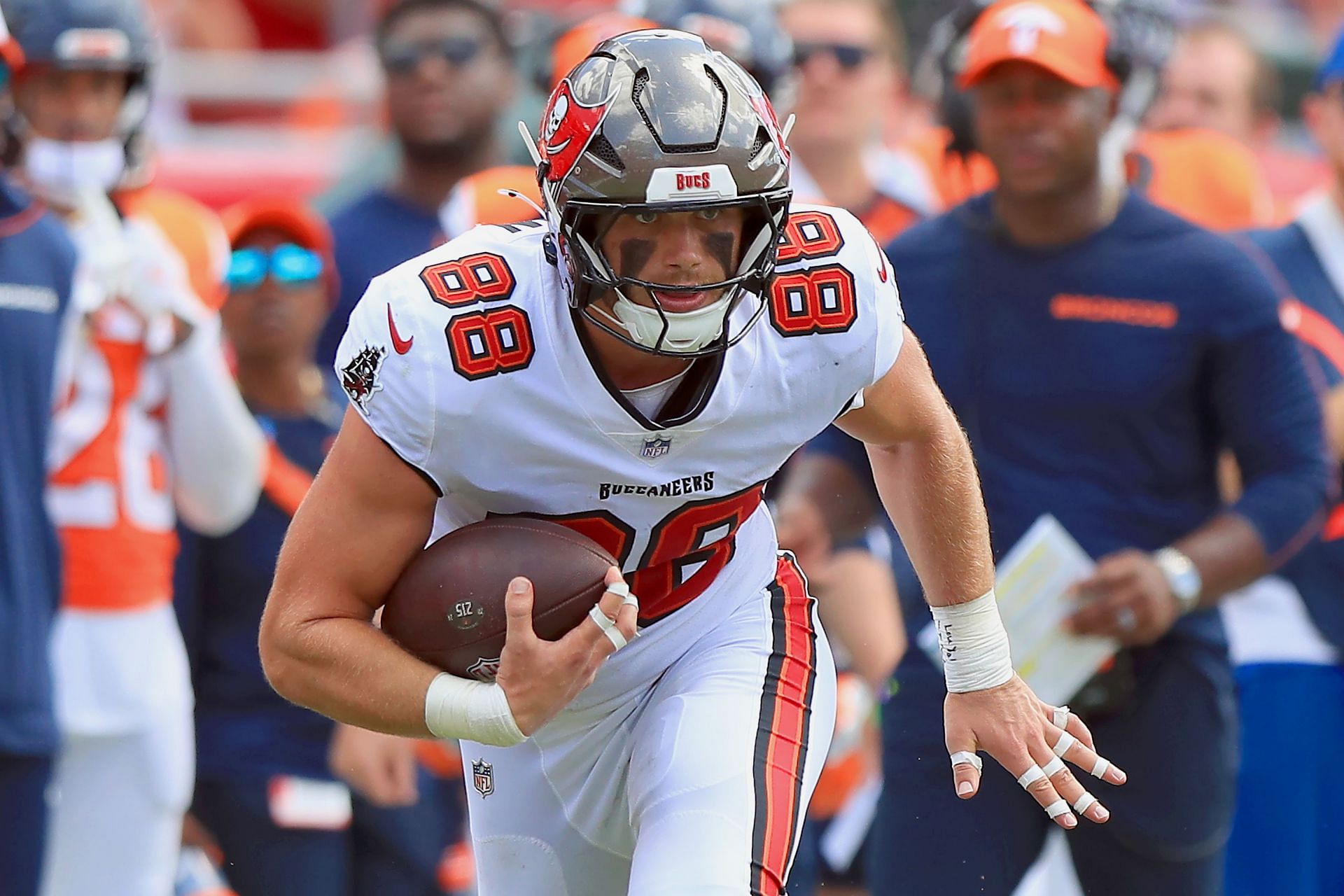 NFL: SEP 22 Broncos at Buccaneers - Source: Getty