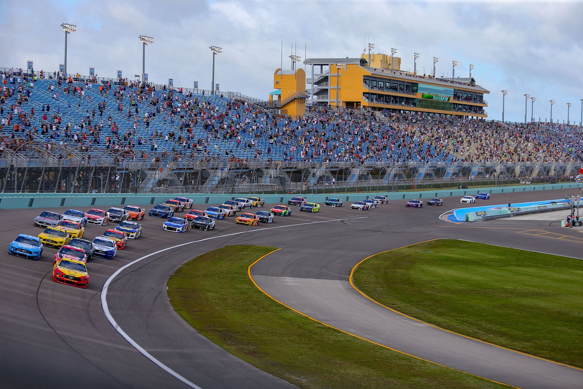 AUTO: FEB 28 NASCAR Cup Series - Dixie Vodka 400 - Source: Getty