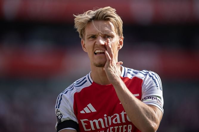 "He’s been unreal since the start of the season" - Martin Odegaard waxes lyrical about Arsenal teammate ahead of PSG clash