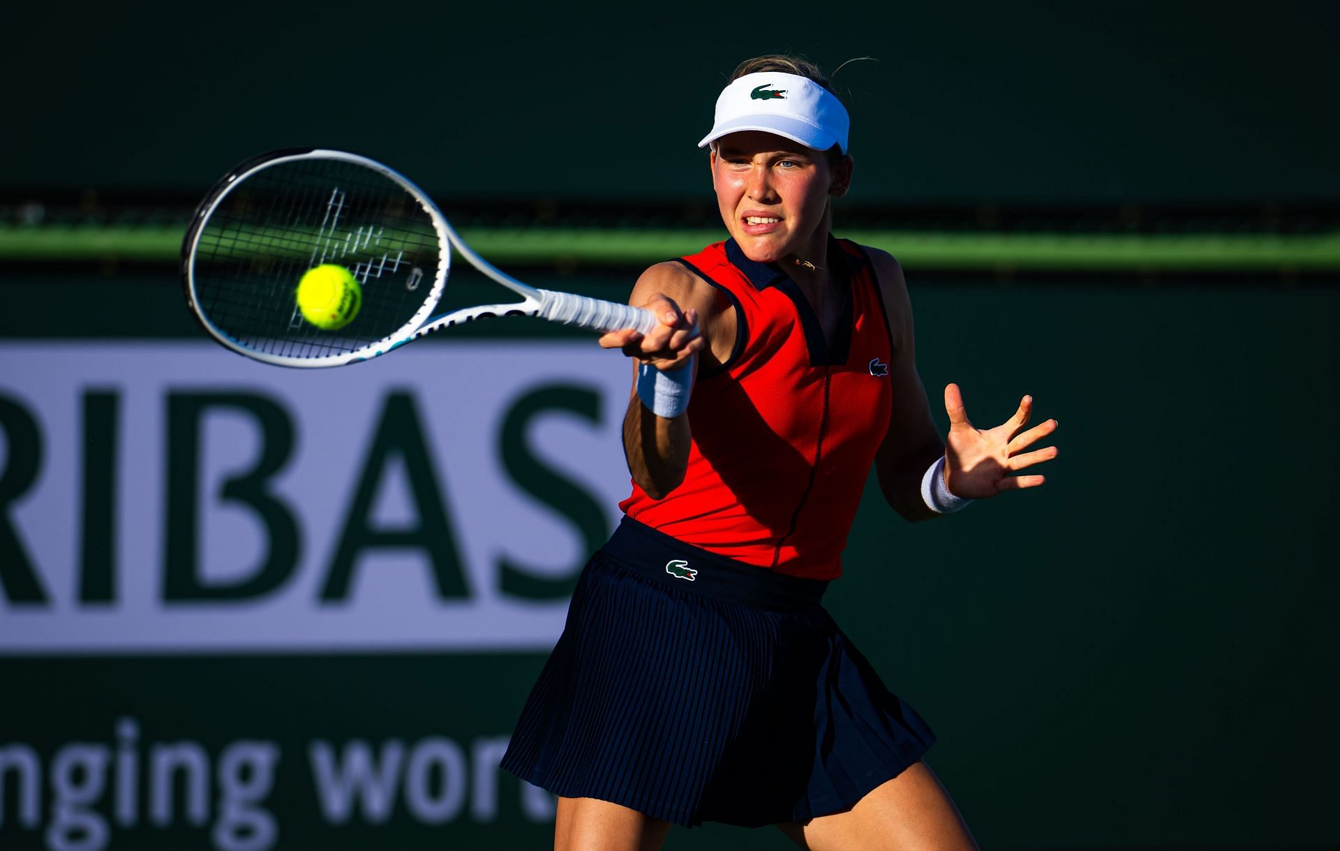 Erika Andreeva unleashes a forehand in the BNP Paribas Open 2024 (Source: Getty)