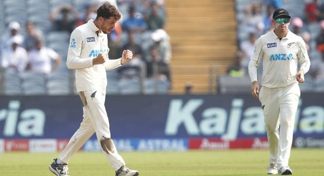 [Watch] Mitchell Santner gets Shubman Gill lbw absolutely plumb in 2024 2nd IND vs NZ Test