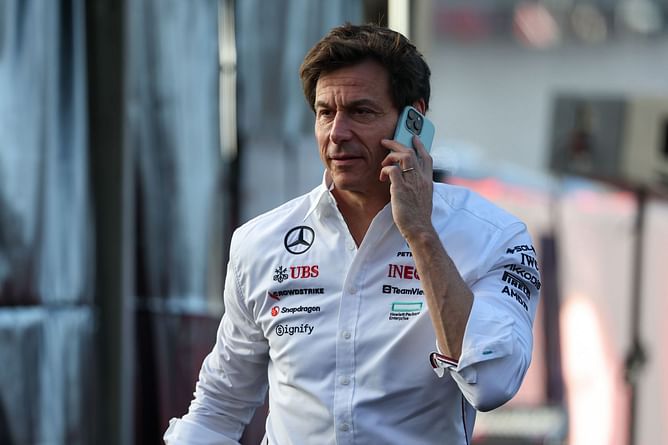 Mercedes boss Toto Wolff allies with Zak Brown against Red Bull's 'outrageous' front bib device