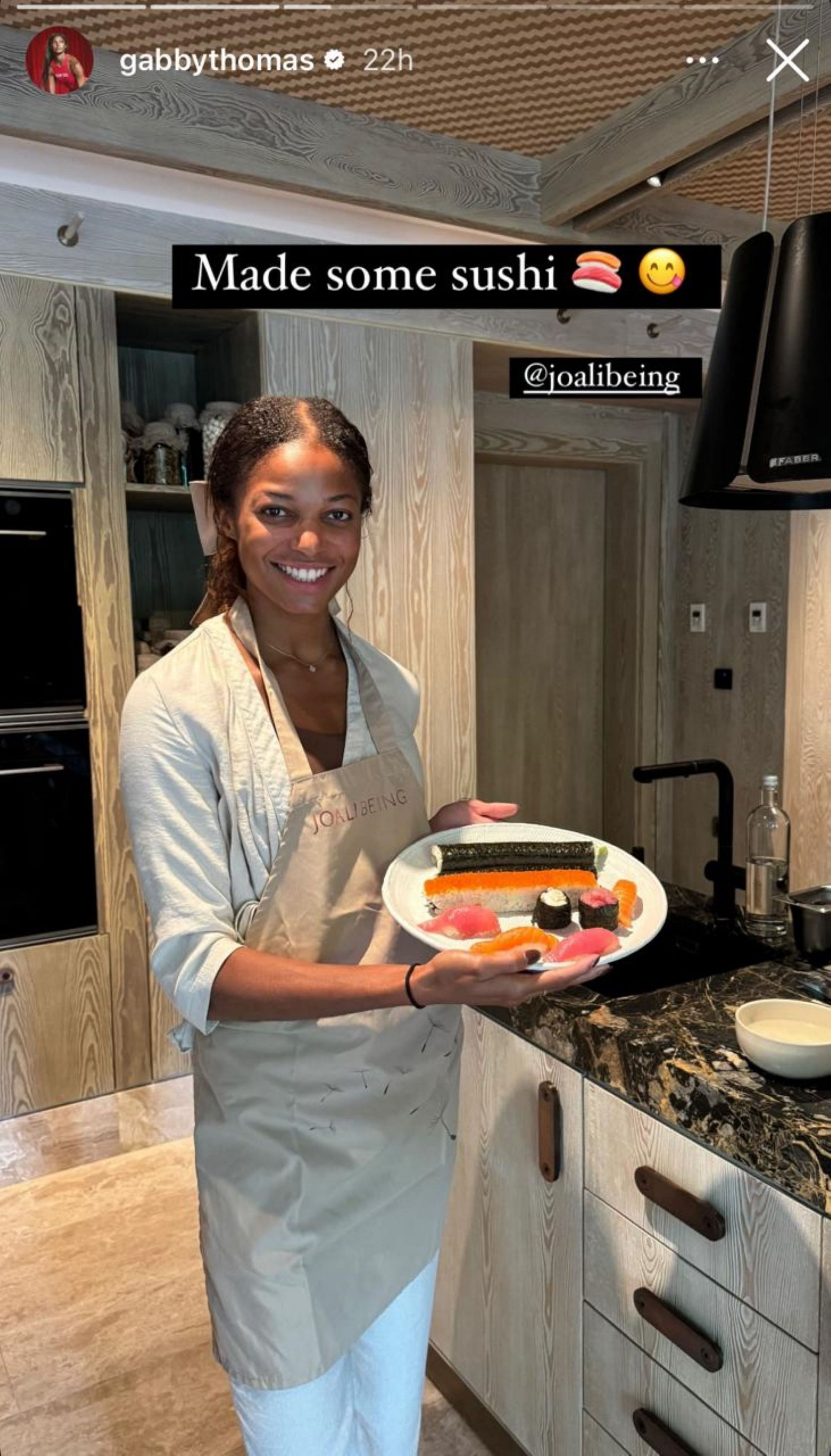 Thomas made sushi in the Maldives; Instagram - @gabbythomas