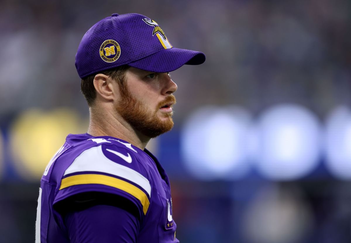 What jersey number does Sam Darnold wear?| Stats, Records and much more.