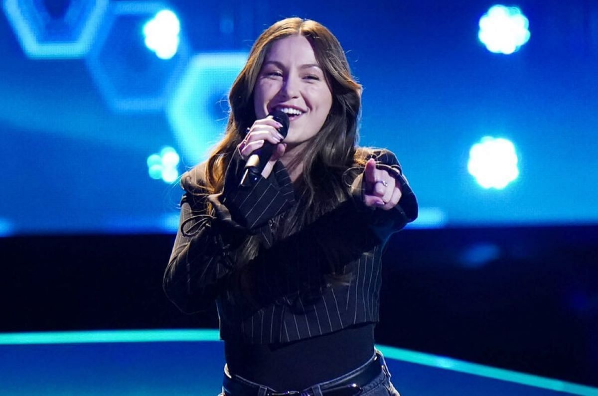 Camryn Brooks on The Voice Season 26 Episode  (Image via NBC Insider)