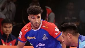 Why is Jaideep Dahiya not playing today's Haryana Steelers vs Jaipur Pink Panthers PKL 2024 match?