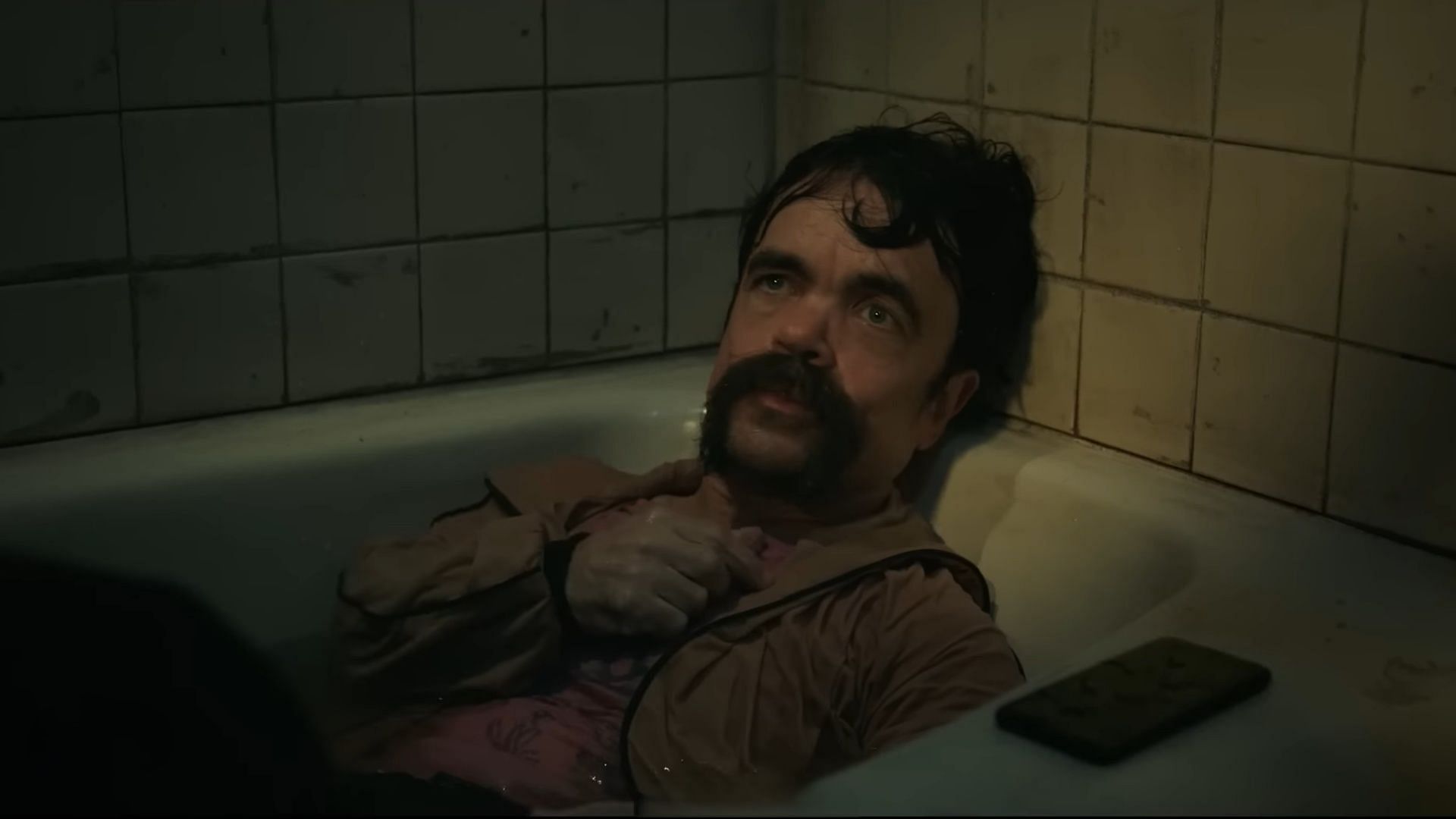 Peter Dinklage as Jady Munger in Brothers (2024) (Image via Amazon Prime Video)