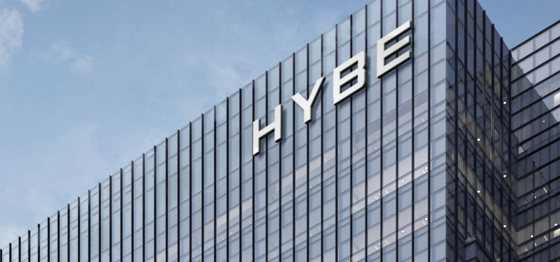 HYBE refutes label&rsquo;s album sales manipulation claims and ILLIT plagiarism accusations. (Image via HYBE website)