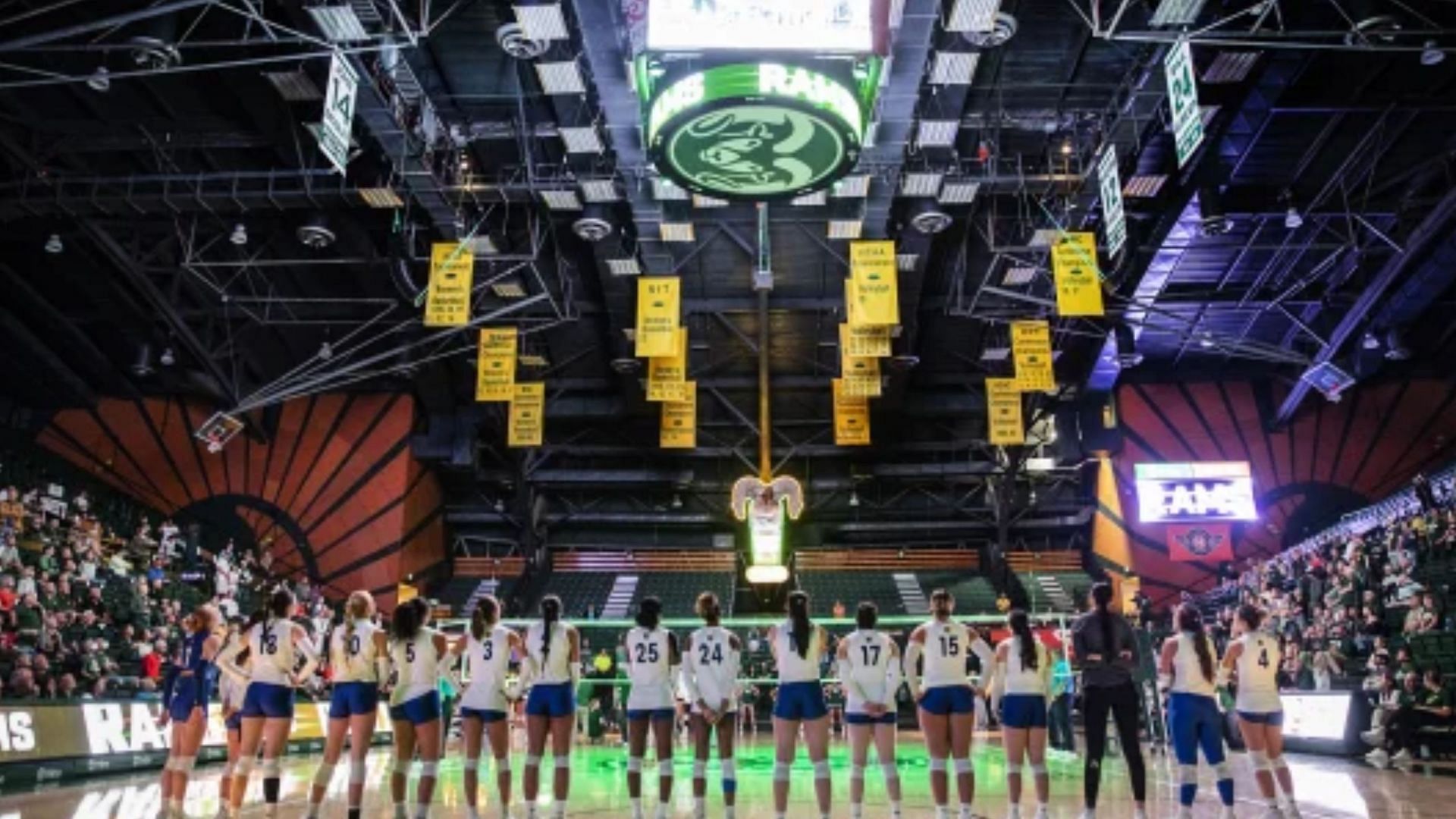 Brooke Slusser [Jersey No. 10] and her teammates from the San Jose State Spartans waiting for the national anthem before the match against Colorado State University Rams [Image Source : Getty]