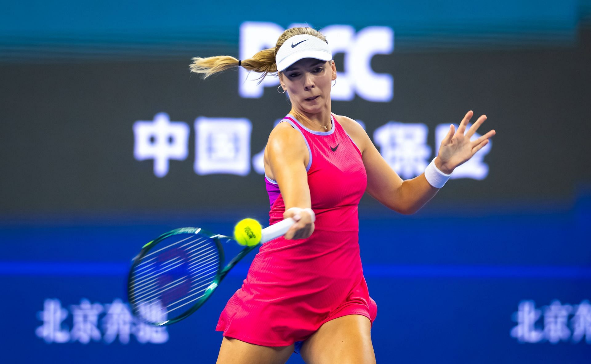 Boulter plays a forehand in the 2024 China Open - Source: Getty